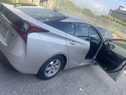 Toyota Prius silver 2019