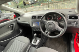 
										Volkswagen Polo Red 2014 full									